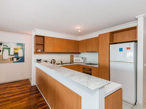APARTMENT 10 PACIFIC APARTMENTS - FREE WIFI! - Tourism Cairns 2