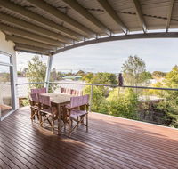 Aqua Vista - a stroll to Paynesville forshore - Tourism Cairns