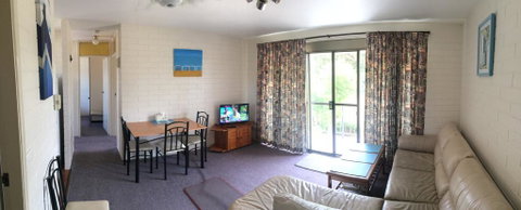 Aquarius Holiday Apartments - Tourism Cairns 3