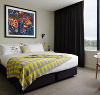 Art Series - The Larwill Studio - Tourism Cairns