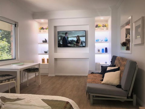 M207 West Perth Studio Apartment Near Kings Park - Tourism Cairns 0