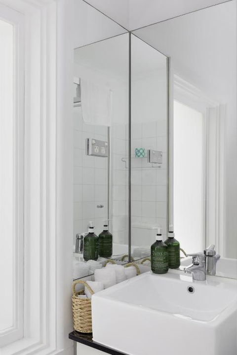 MAC St Kilda Acland By Melbourne Apartment Collection - Tourism Cairns 3