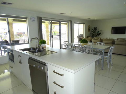 Marina Belle - Tourism Cairns 1