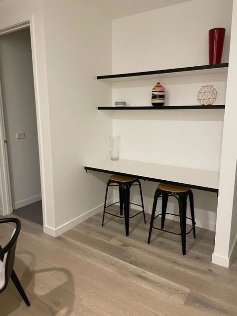 Modern Apartment On Courtney-02594 - Tourism Cairns 2