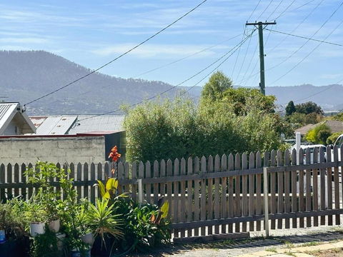 Montrose Lodge 10 Min To City & 20 Min To Airport - Tourism Cairns 2