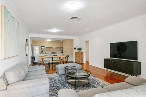 NAIR6C - Freo Soul - Tourism Cairns 0