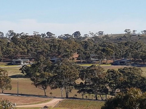 Neagles Retreat Villas - Tourism Cairns 1