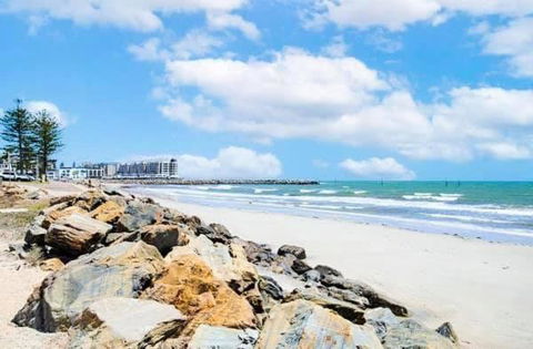 Near Beach Unit 30 - Tourism Cairns 3