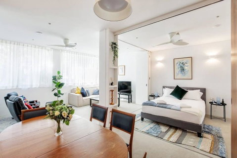 New York Warehouse Style In A Modern Passive House - Tourism Cairns 1