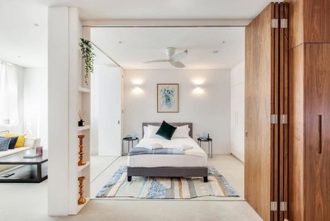 New York Warehouse Style In A Modern Passive House - Tourism Cairns 0