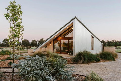 Oak Studio At Kavillo - Tourism Cairns 1