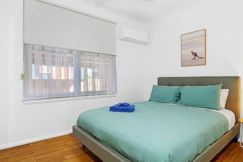 Nth Central 3BR - Split Systems Throughout & Wifi - Tourism Cairns 1