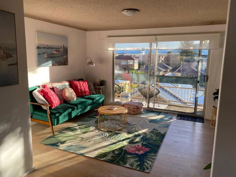 North Beach Getaway - Tourism Cairns 0