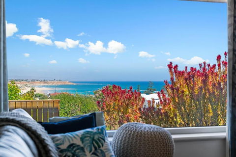 Ocean View In Port Noarlunga - Tourism Cairns 0
