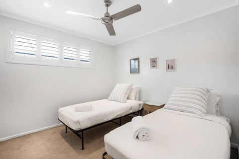 OCEAN55- Mooloolaba Family Holiday Home - Tourism Cairns 2