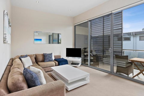OG- By The Sea, 400m To Beach - Tourism Cairns 1