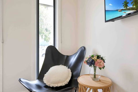 OG Spa Retreat- 3 Bedroom, Spa, Central, Aircon - Tourism Cairns 3