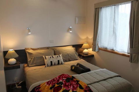 OMARU FARM STAY - Tourism Cairns 1
