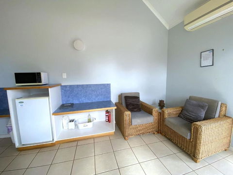 Osprey Holiday Village Unit 222 1 Bedroom - Tourism Cairns 3