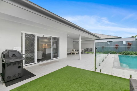 OSPREY ISLAND RETREAT - Tourism Cairns 1