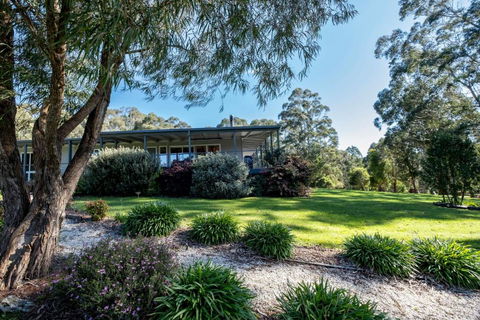 Otway Valley Lodge - Tourism Cairns 0
