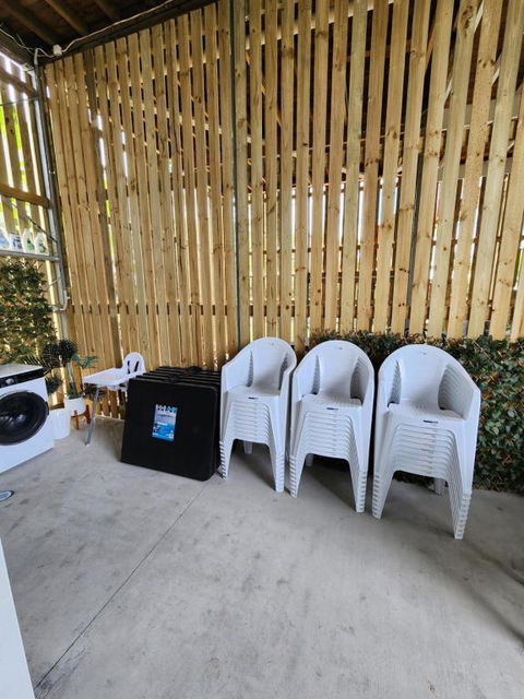 OXLEY Mineral Pool & Private Home SuburbanSTAY - Tourism Cairns 3