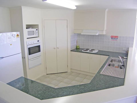 ORSO1O - Water View House - Tourism Cairns 2