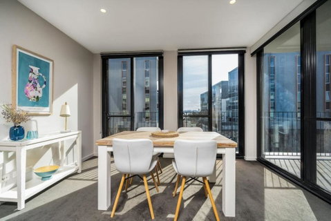 Paradise In Popular Pier Complex Apt - Kingston - Tourism Cairns 3
