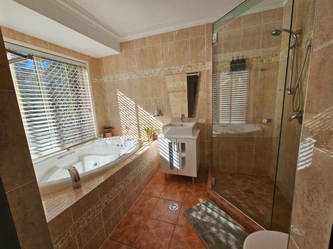 Paradise - Tourism Cairns 0