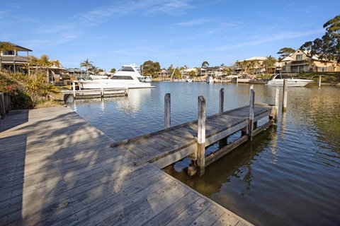 Pelican Brief - Tourism Cairns 2