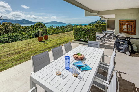 Poinciana Lodge - 3 Bedroom - On Hamilton Island By HIHA - Tourism Cairns 0