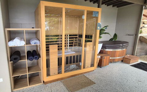 Personal Sauna & Ice-bath At Kookaburra Cabin - Tourism Cairns 0