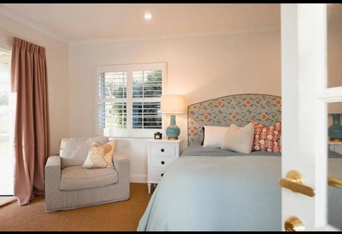 Peony Farm Pink Cottage - Tourism Cairns 3