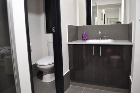 Perth Urban Lodge - Tourism Cairns 2