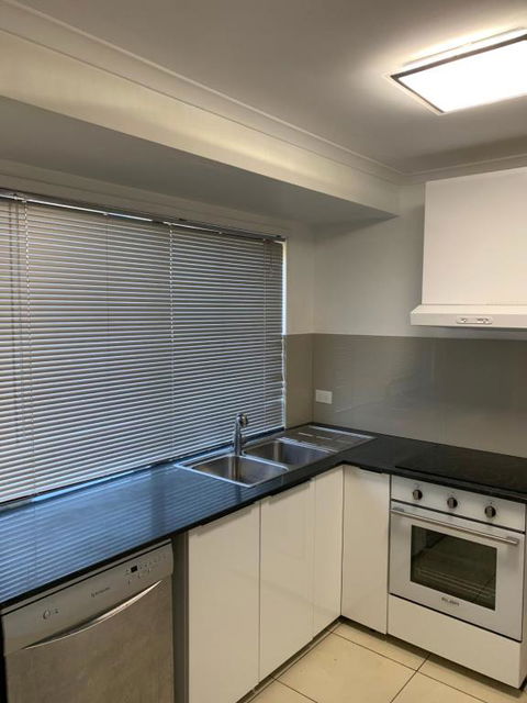 Pets Welcome Central And Convenient - Tourism Cairns 1