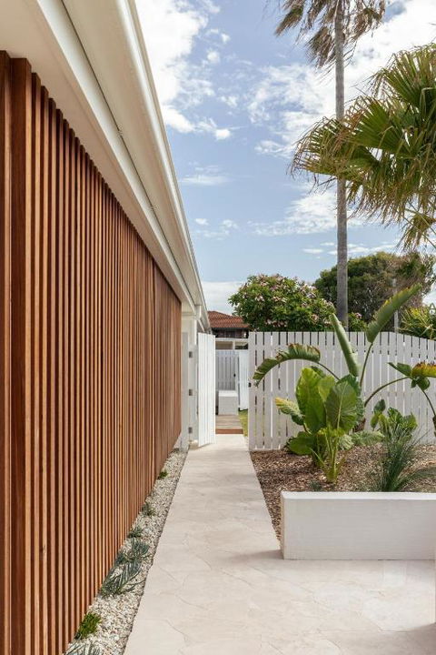 Pipis At Cabarita Villa 2 - Tourism Cairns 3