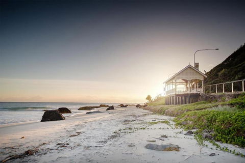 POSITION POSITION POSITION - Tourism Cairns 2