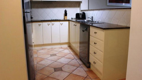Quality Aquarius Apartment On The Beach! - Tourism Cairns 2