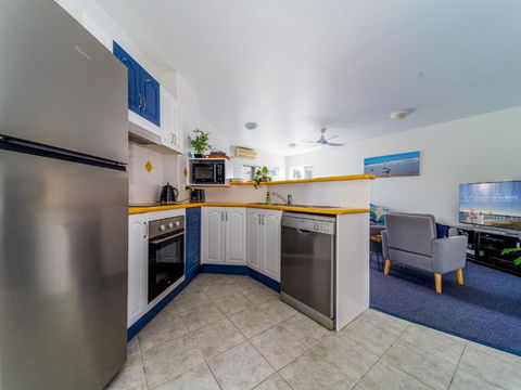Quality Esplanade Apartment - Tourism Cairns 2