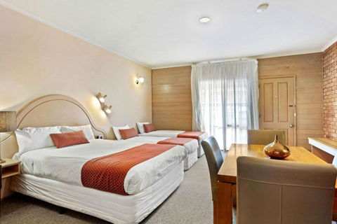 Quality Inn Colonial - Tourism Cairns 1