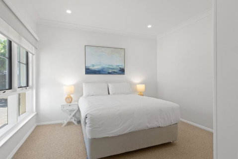 Quiet 2-Bed Retreat With Private Courtyard - Tourism Cairns 2