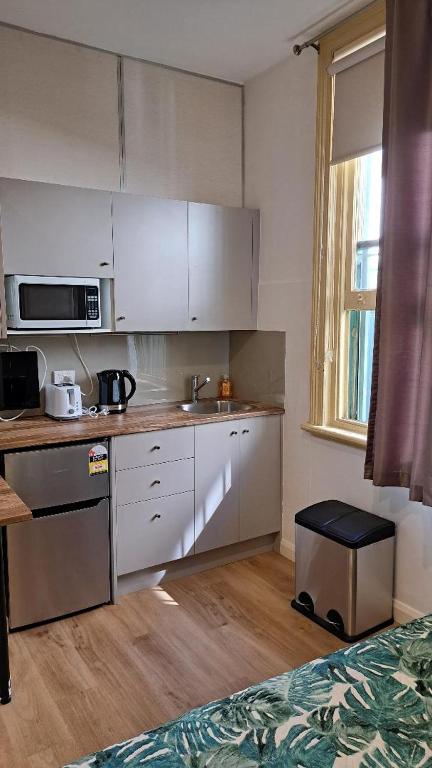 Randwick City Lodge 2 - Tourism Cairns 2