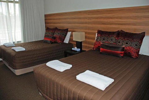 Red Cedars Motel - Tourism Cairns 1