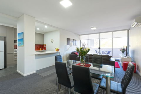 Astra Apartments North Sydney - Tourism Cairns 2