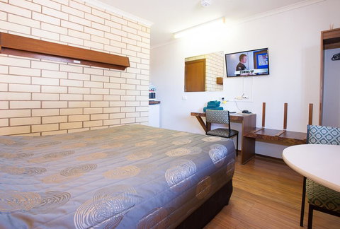 Augusta Budget Motel - Tourism Cairns 3