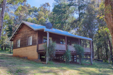 Balinga Cottages - Tourism Cairns 0