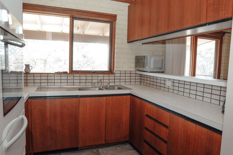 Banksia Beach House - Tourism Cairns 2