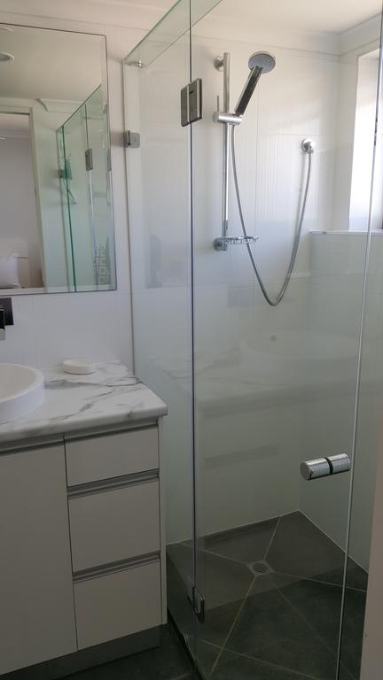Banyandah Towers - Tourism Cairns 1