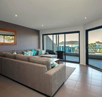 Barefoot Bliss  Fingal Bay - Tourism Cairns