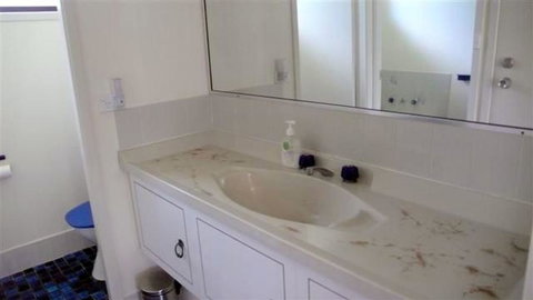 BARRELS AT BOOMERANG - Tourism Cairns 1